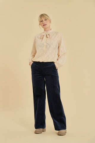 Tops & Blouses