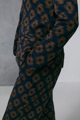 Ikat Navy
